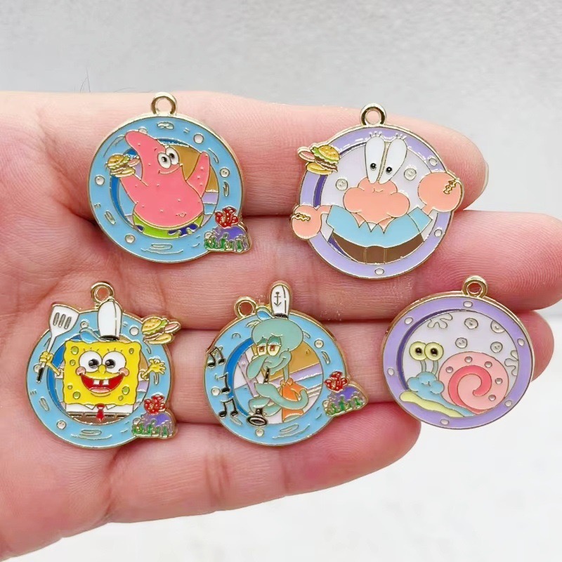 Anime Merchandise Accessories - 10個入り漫画アニメ合金オイルドロップペンダント、DIYアクセサリーキーホルダーバッグペンダント