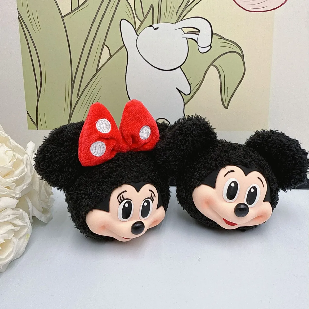 ミッキー ミニー ぬいぐるみ キーホルダー かわいいビニール - Anime Merchandise Keychains のレビューと価格