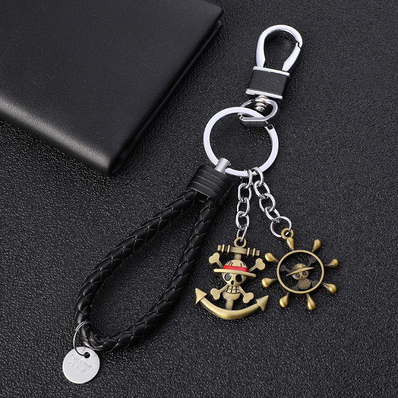 ワンピース　麦わら帽子メタルキーホルダー　ルフィフィギュア　 - Anime Merchandise In Japan のレビューと価格